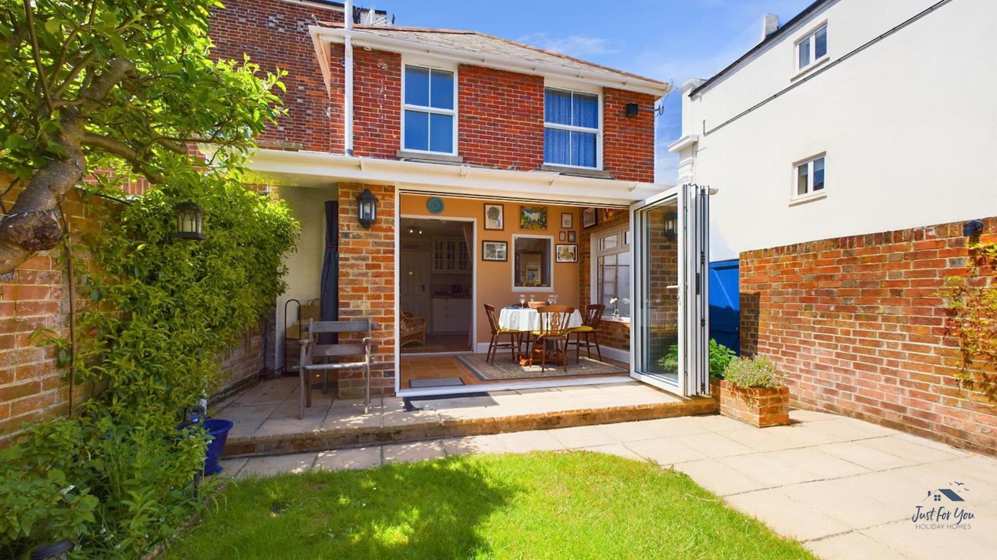 Anchor Down Cottage The Perfect Seaside Retreat Sleeps 4 Beach 2 Mins Ryde  Extérieur photo